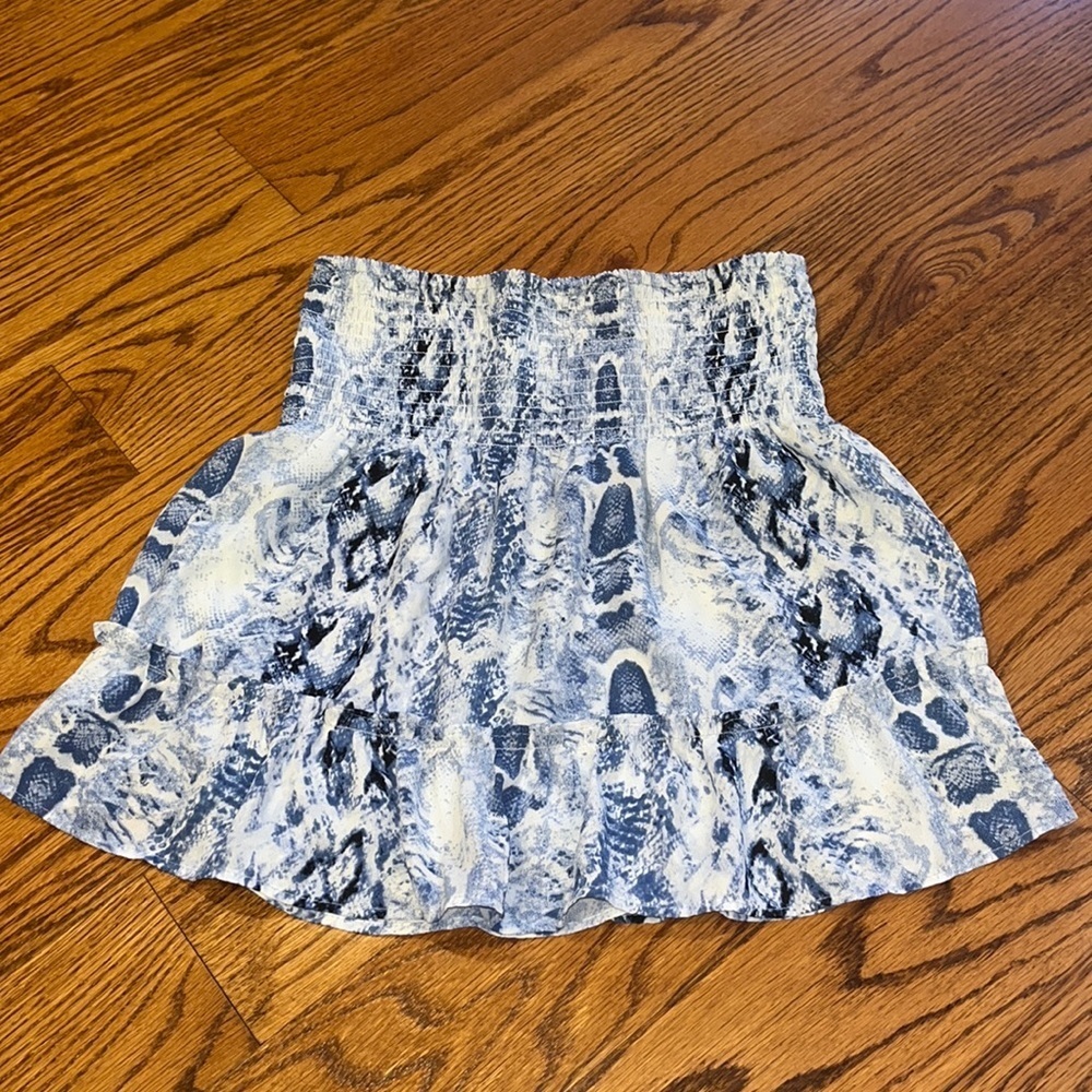 Aqua Girl’s Blue Printed Skirt Size L